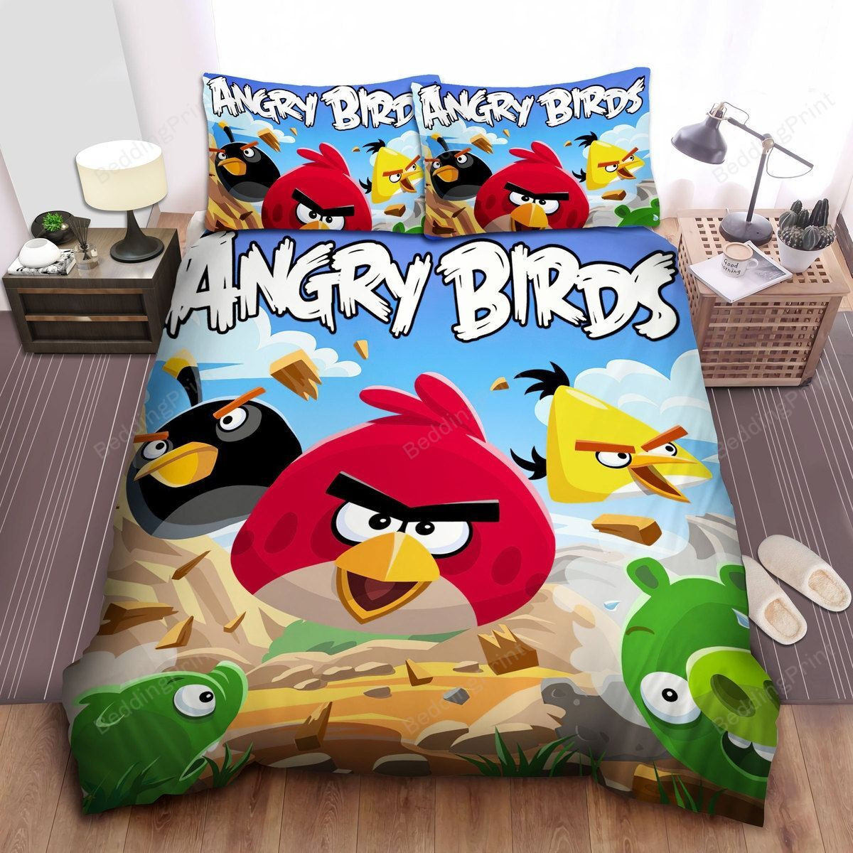 Angry Birds, Bomb Chuck Red Attack Bed Sheets Duvet Cover Bedding Sets