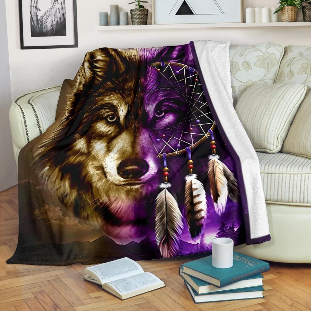 Native American Blanket, Dreamcatcher Purple Wolf Fleece Blanket - HomeFavo