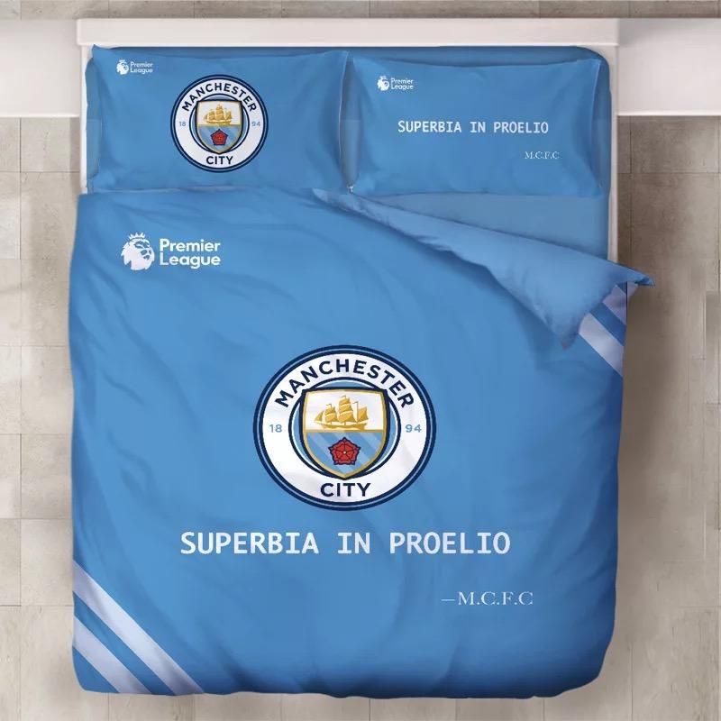 manchester city superbia in proelia