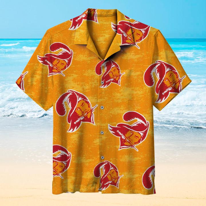 Buy NFL Tampa Bay Buccaneers Hawaiian Shirt Regular Fit Short Sleeve