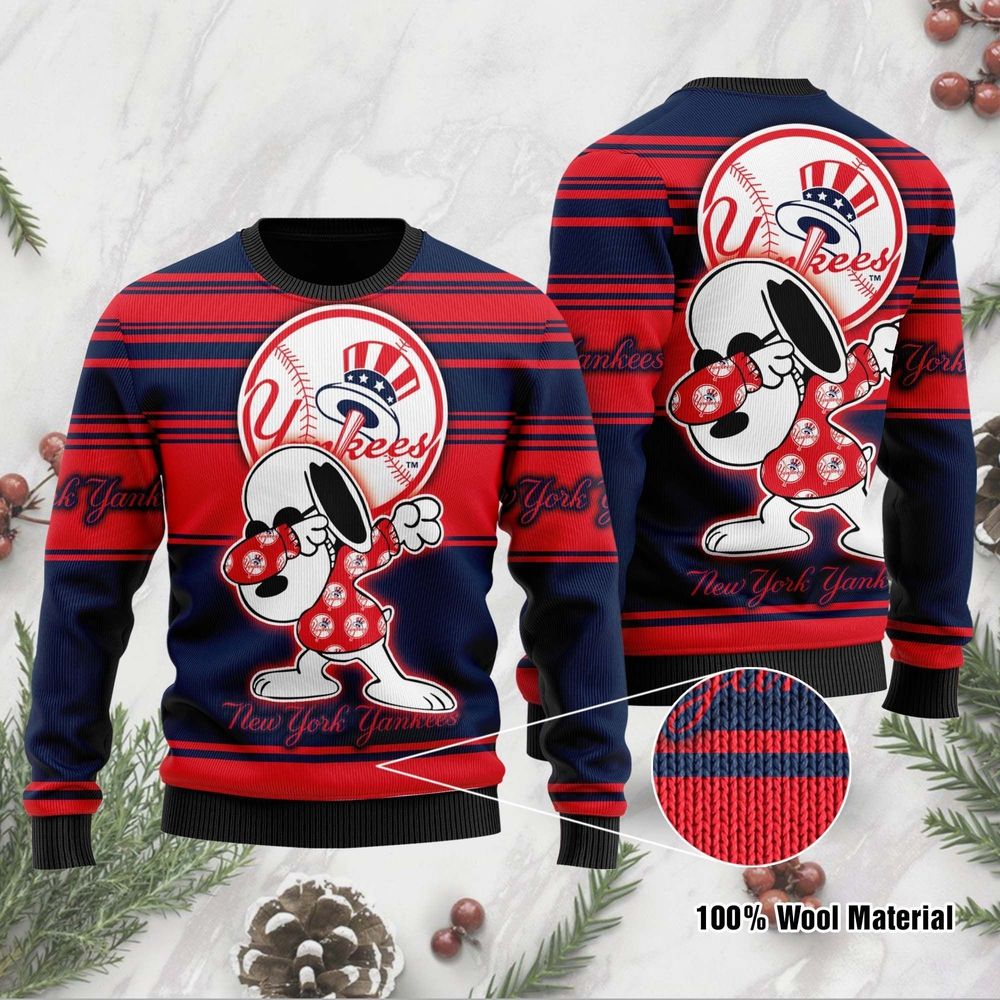 New York Yankees Thicken Sweater Shirt Snoopy Love For Baseball MLB Fans Sweater Christmas All Over Print Thicken Sweater 1
